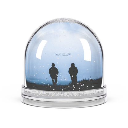 THE DAY GLOBE
